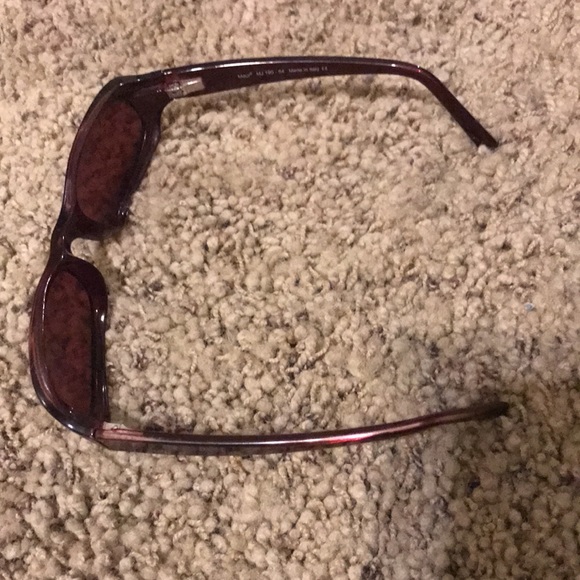 Vintage Maui Jim sunglasses - Picture 2 of 3